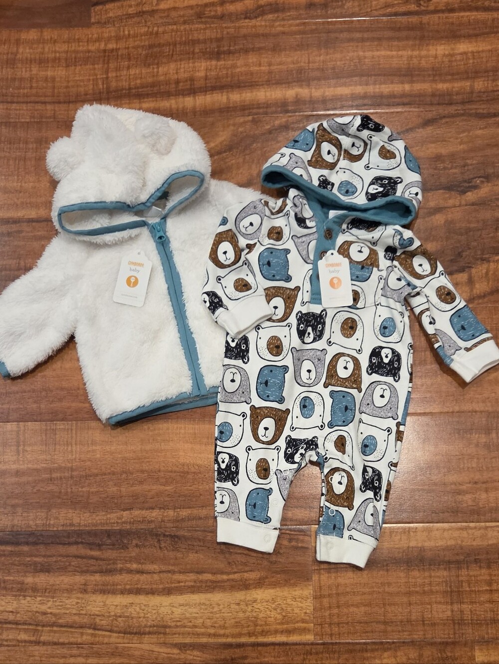 Gymboree NWT 0-3 Months Ivory Furry Hooded Jacket and Bear One-Piece Romper Set